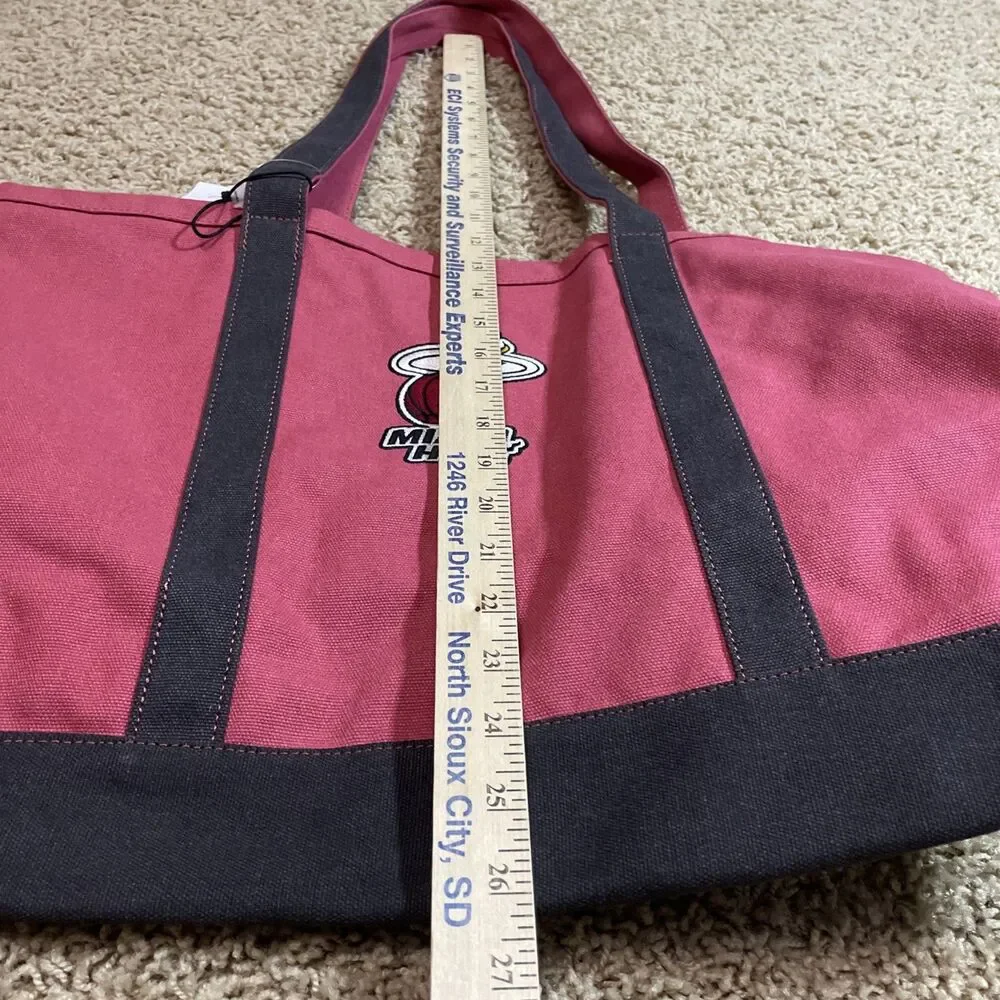 NBA Miami Heat Logo large Tote Bag GAP black/red Canvas 21x11.5x10 NWT $58